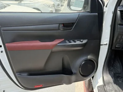 Toyota Hilux Toyota Hilux 2.4L 4 Cylinder Engine Diesel AT 2025 White Red SUV