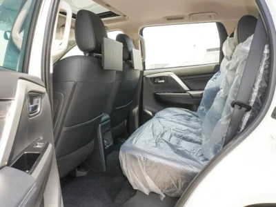 2025 Mitsubishi Montero Sport 3.0L 4WD Petrol White Black GCC Specs