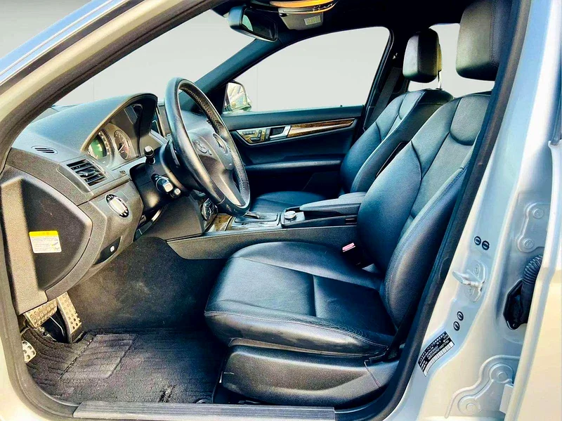 2008 Mercedes-Benz C-Class C250 6 Cylinders Engine Silver Black Sedan