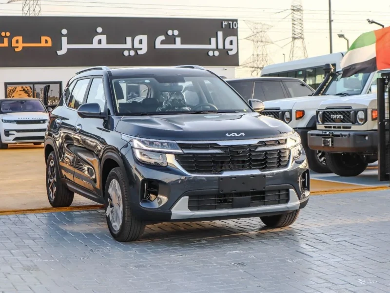 2025 Kia Seltos 1.5L 4 Cylinders AT Luxury Comfort Edition Grey Black Hatchback