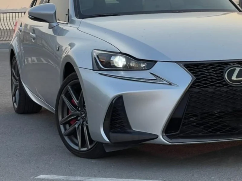 2017 Lexus IS200T Lexus IS 200T 2.0 L 4 Cylinders Engine Silver Red Sedan RWD