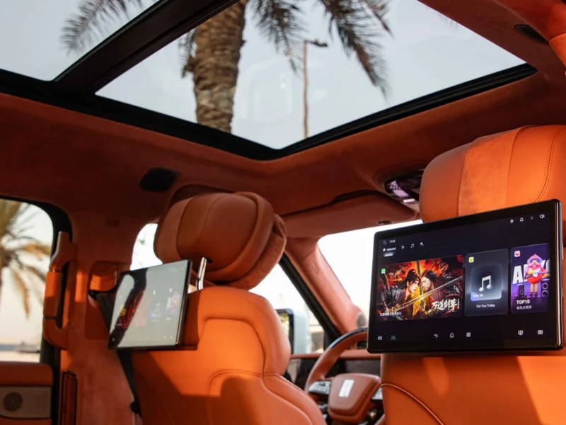 2025 Yangwang U8 Hybrid Yangwang U8 0KM White Orange SUV