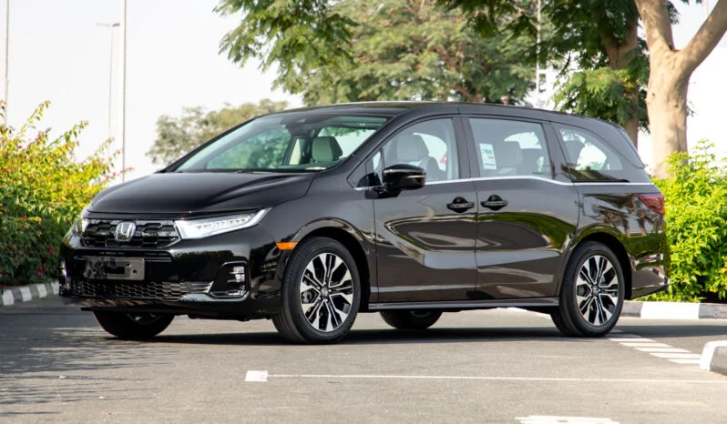 2025 Honda Odyssey TOURING 3.5L 6 Cylinder GCC Spec Black Beige