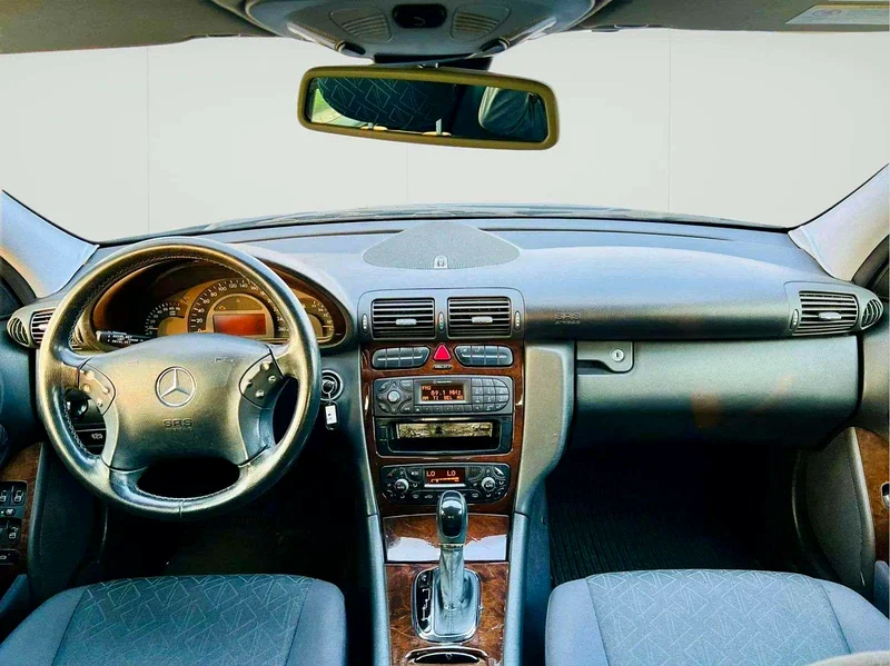 2002 Mercedes-Benz C-Class C240 6 Cylinders Petrol Engine Blue Black Sedan