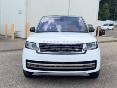 2024 Land Rover Range Rover 4.4L V8 Supercharged SV White Beige SUV