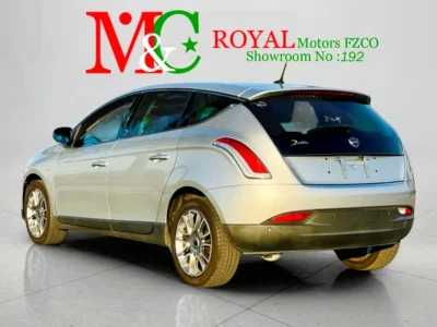 2011 Lancia Delta Other 4 Cylinders Engine Silver Black Wagon RWD