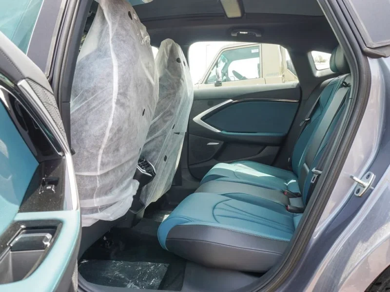 2025 MG 7 300 VGI 4 Cylinder Engine Petrol Grey Green Sedan