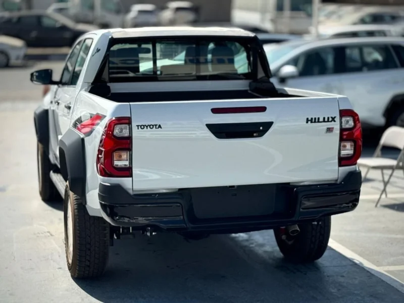 2025 Toyota Hilux GR Sport 4.0L 6 Cylinders Engine White Black GCC Specs