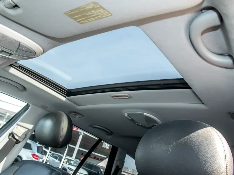 2005 Mercedes-Benz E-Class E 500 IMMACULATE CONDITION White Black