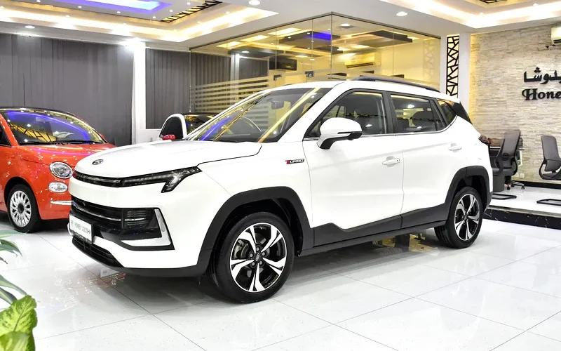 2023 JAC JS4 TURBO 4 Cylinders Engine White Beige Crossover GCC Specs