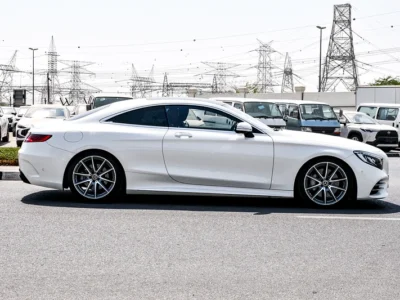 2018 Mercedes-Benz S-Class S 560 4MATIC 8 Cylinders Engine White Red Coupe