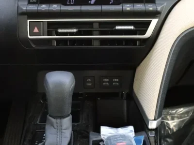 2025 Toyota Camry LE 4 Cylinders Engine Black Beige Sedan GCC Specs