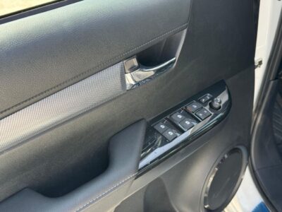 2025 Toyota Hilux GR Sport 4.0L 6 Cylinders Engine White Black GCC Specs