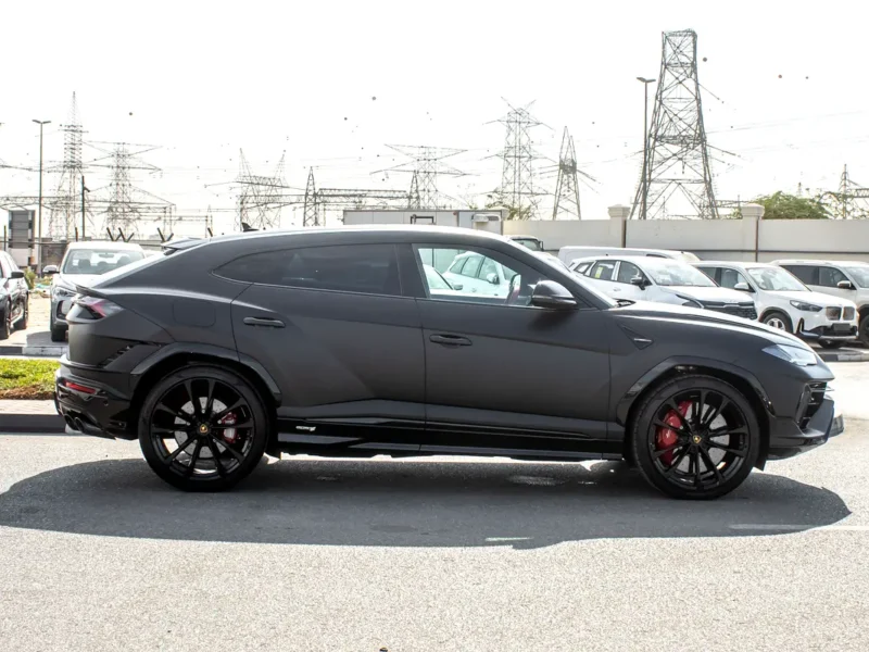 2024 Lamborghini Urus S 8 Cylinder Engine Petrol Black Red SUV