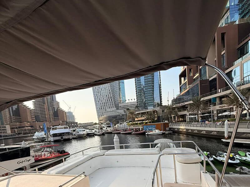 Yacht Charters Rental in Dubai UAE