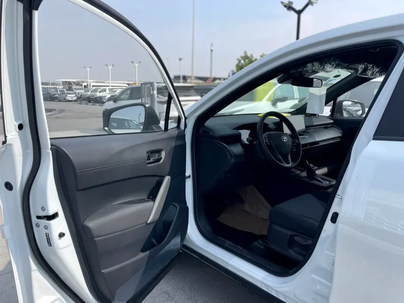 2025 Toyota Frontlander Other Hybrid 4 Cylinder Engine White Black Crossover