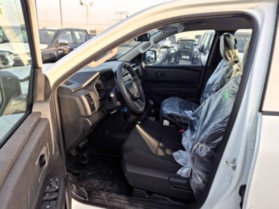 2025 Mitsubishi L200 2.4L 4 Cylinders Engine MT DC White Black Petrol Black Truck