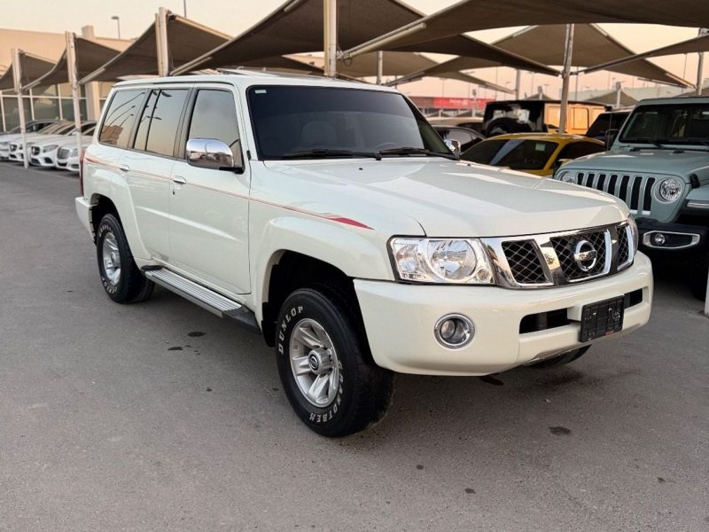 2020 Nissan Patrol Safari Safari 4.8L 6 Cylinders Engine AT White Grey SUV RHD