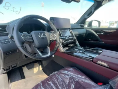 2025 Lexus LX 700h Signature 3.5L 6 Cylinder Engine HYBRID Green Red SUV