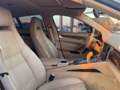 2013 Porsche Panamera 6-Cylinder Engine AT Full Option White Beige Sedan