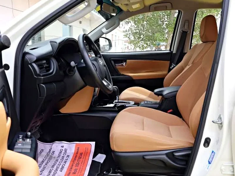 2022 Toyota Fortuner EXR 4 Cylinders Engine White Brown SUV GCC Specs