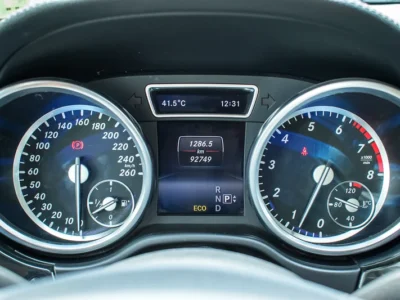 2014 Mercedes-Benz GL-Class GL 550 4Matic 8 Cylinders Engine White Black SUV