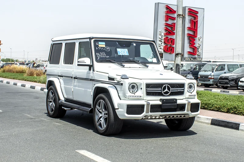 2015 Mercedes-Benz G-Class G 63 AMG 8 Cylinders Engine White Black SUV