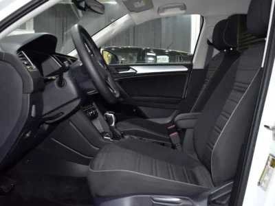 2024 Volkswagen Tiguan 4MOTION 4 Cylinders Engine White Black Crossover