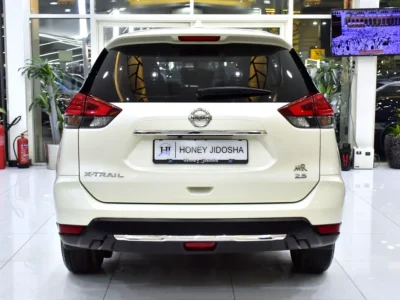 2021 Nissan X-Trail S 4 Cylinder Engine Petrol White Beige SUV GCC Specs