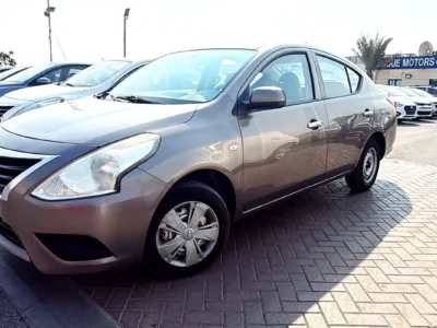 2020 Nissan Sunny SE 4 Cylinder Petrol Engine Grey Beige Sedan GCC Specs