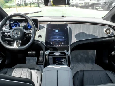 2023 Mercedes-Benz EQS 450 4MATIC Silver Black Sedan 350 - 450 KM Range