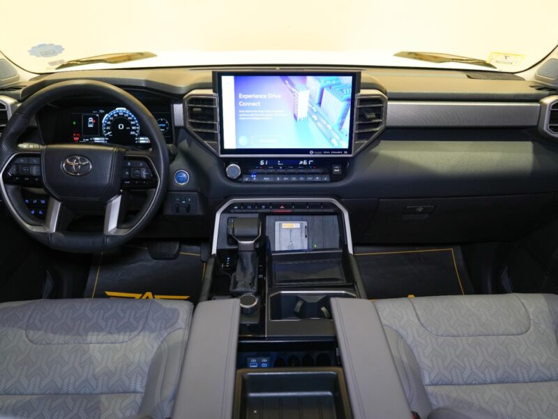 2024 Toyota Tundra HYBRID LIMITED i-FORCE MAX twin-turbo V6 Engine White Grey