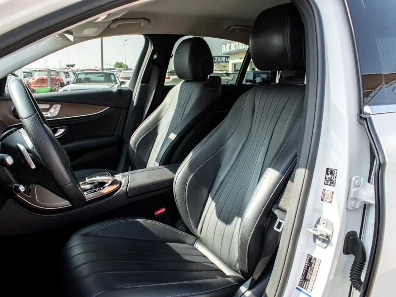 2018 Mercedes-Benz E-Class E400 4Matic 6 Cylinders Engine White Black Sedan