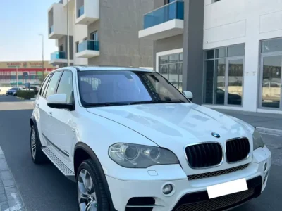 2012 BMW X5 xDrive50i Luxury-Line 8 Cylinder Engine White Beige SUV