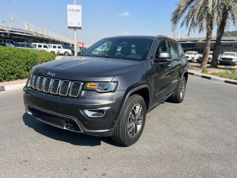 2020 Jeep Grand Cherokee Limited 3.6L Limited V6 Cylinder Engine Grey Black SUV