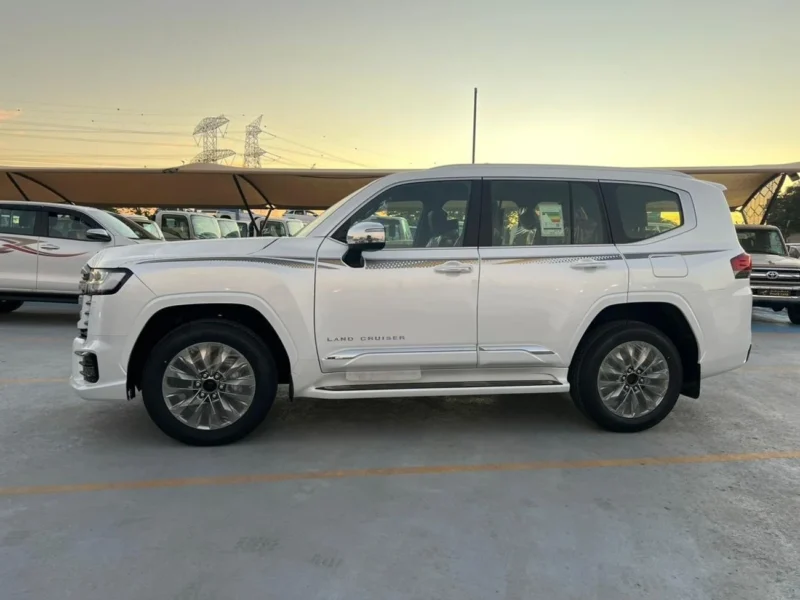 2025 Toyota Land Cruiser VXR 3.3L 6 Cylinder Engine Diesel White Red SUV