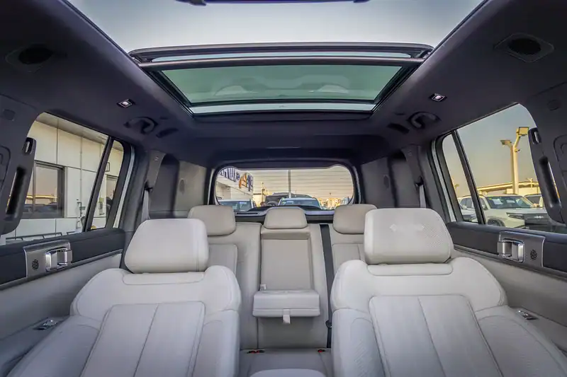 2025 BYD Leopard Titanium 7 Hybrid 4 Cylinder Engine Grey White SUV