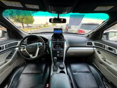 2012 Ford Explorer XLT 4 Cylinders Engine White Black SUV CLEAN CAR