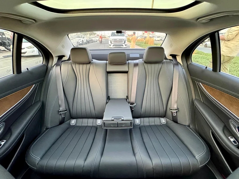 2020 Mercedes-Benz E-Class E450 4Matic 6 Cylinder Engine Blue Black Sedan