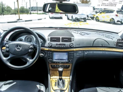 2008 Mercedes-Benz E-Class E 350 6 Cylinders Engine Silver Black Sedan