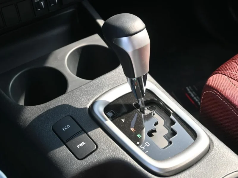 2025 Toyota Hilux S GLX 2.4L 4 Cylinder Engine 4WD AT Diesel White Red