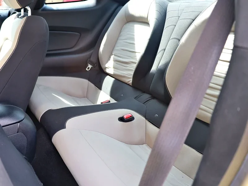 2016 Ford Mustang Fastback 6 Cylinders Engine Blue Black Sedan GCC Specs