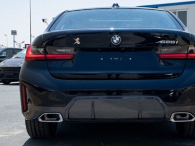 2024 BMW BMW B3 3.0L Twin-Turbocharged Inline-6 Black Red Sedan