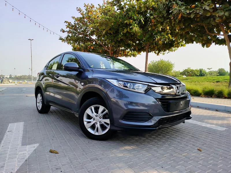 2020 Honda HR-V LX 4 Cylinders Engine Grey White SUV GCC Specs