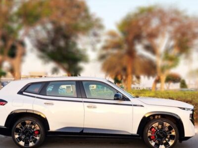 2024 BMW BMW XM Hybrid 4.4L Twin-Turbocharged V8 Engine White Red SUV