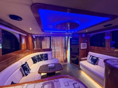 Yacht Charters Rental in Dubai UAE