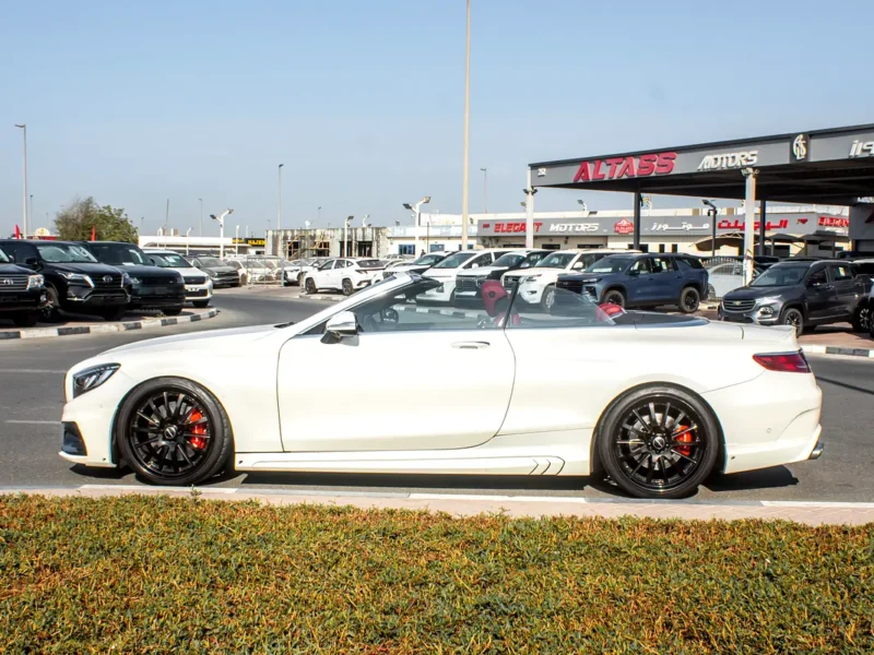 2017 Mercedes-Benz S-Class S 550 4Matic Coupe 8 Cylinder Engine White Red