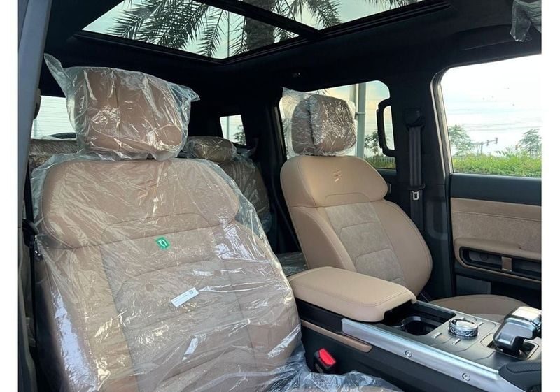 2024 Jetour T2 Std 2.0 litre 4 Cylinders Engine Automatic Black Tan SUV