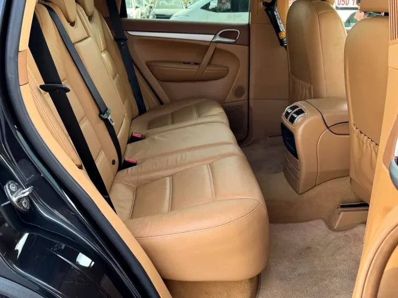 2007 Porsche Cayenne S 8 Cylinders Engine Black Beige SUV