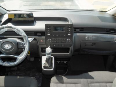 2025 Hyundai Staria 3.5 Liter V6 Cylinder Petrol Engine White Black Van